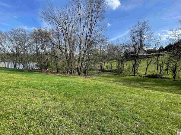 0.5 Acres of Land for Sale in Cadiz, Kentucky