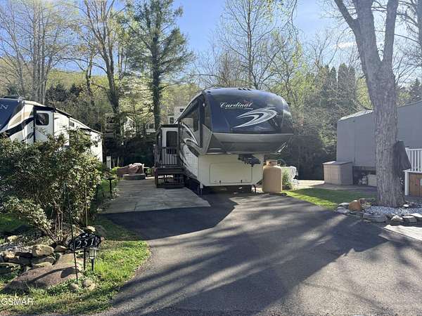 0.05 Acres of Residential Land for Sale in Gatlinburg, Tennessee