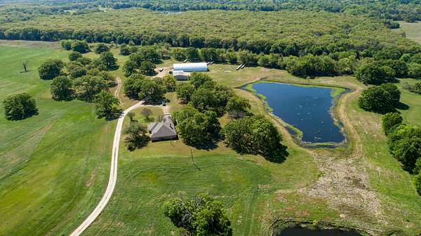 201 Acres of Land with Home for Sale in Kemp, Texas