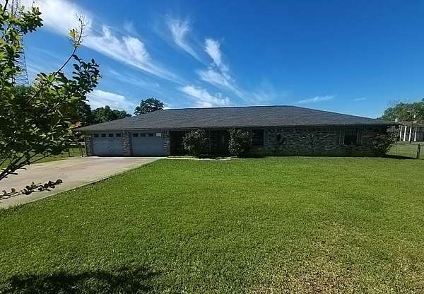 2.74 Acres of Land with Home for Sale in Crockett, Texas