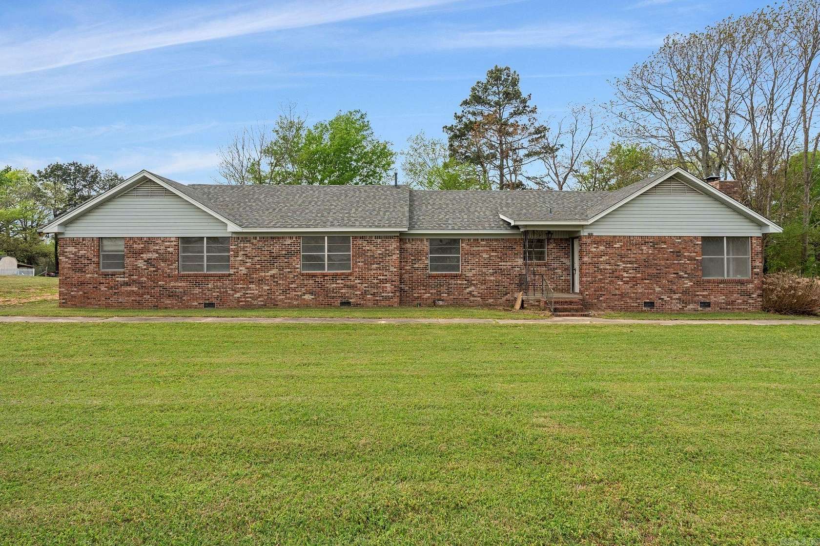 7.54 Acres of Land with Home for Sale in Lavaca, Arkansas