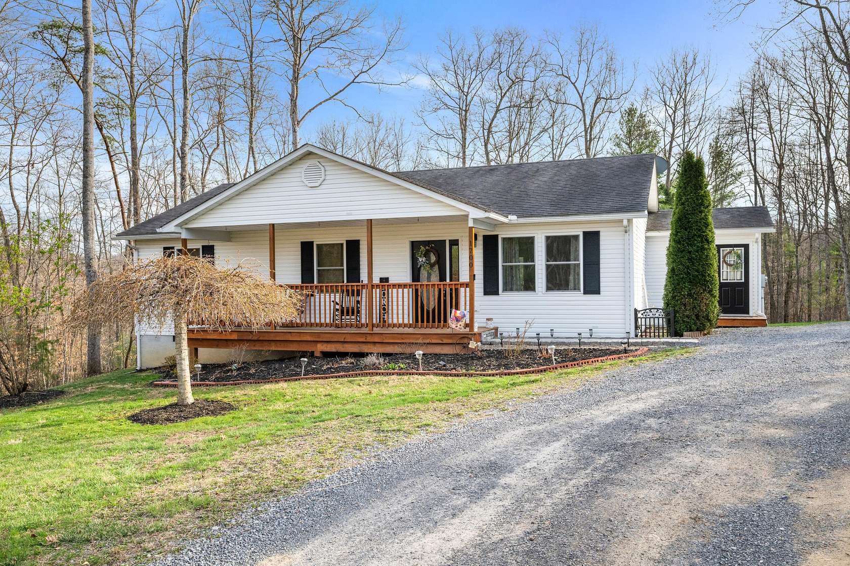 1.67 Acres of Land with Home for Sale in Caldwell, West Virginia