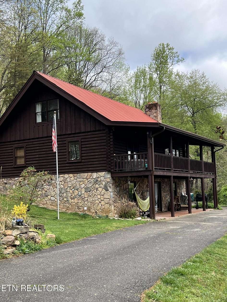 16.4 Acres of Land with Home for Sale in Jacksboro, Tennessee