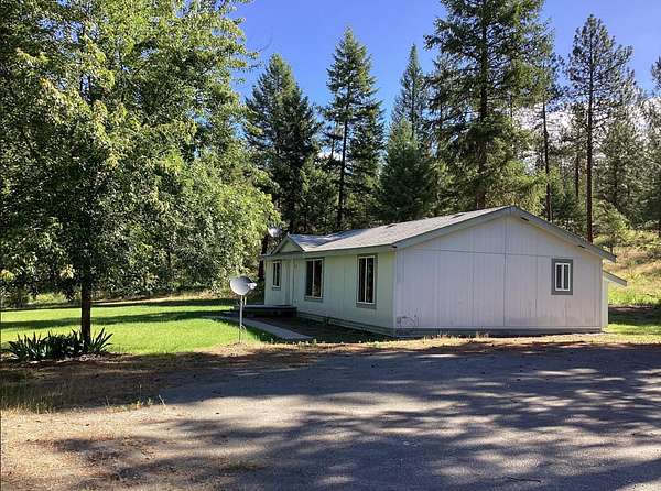 16 Acres of Land with Home for Sale in Rice, Washington