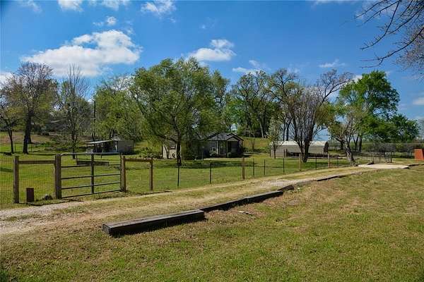 3.24 Acres of Land with Home for Sale in Mabank, Texas