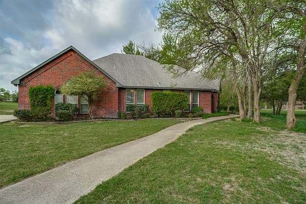 2 Acres of Land with Home for Sale in Lowry Crossing, Texas