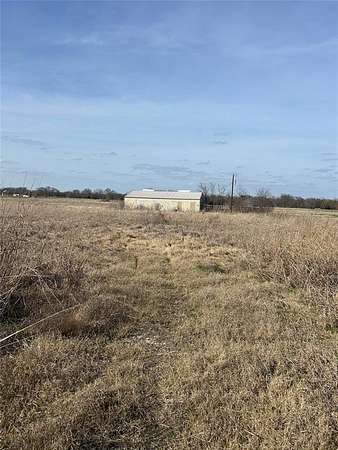 10 Acres of Recreational & Residential Land for Sale in Lone Oak, Texas