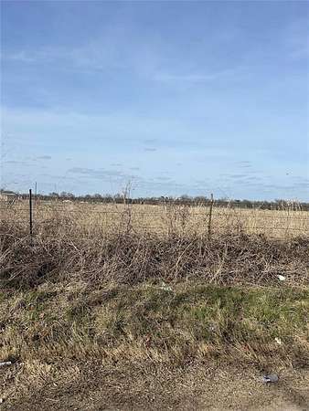 4.78 Acres of Residential Land for Sale in Lone Oak, Texas
