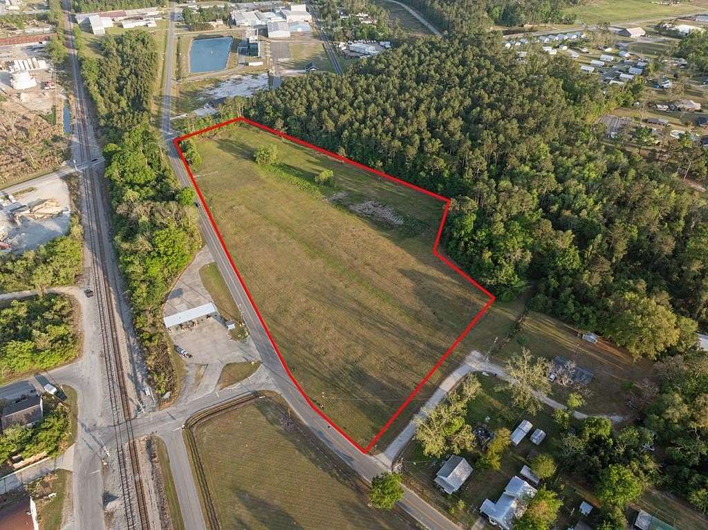 9.1 Acres of Commercial Land for Sale in Baxley, Georgia