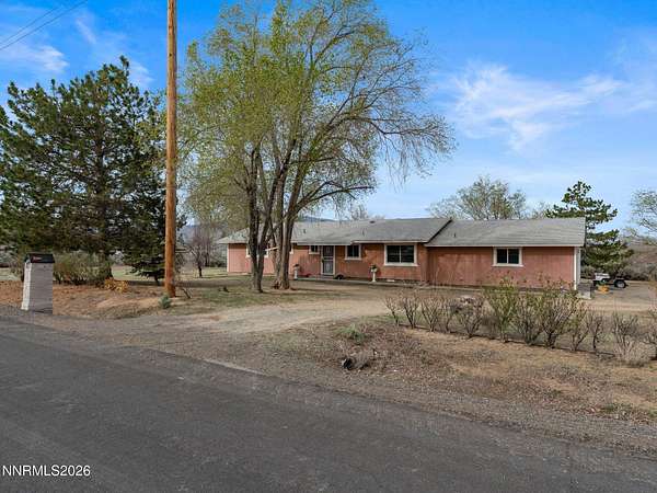 2.1 Acres of Land with Home for Sale in Reno, Nevada