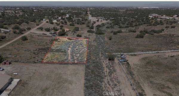 1 Acre of Land for Sale in Oak Hills, California