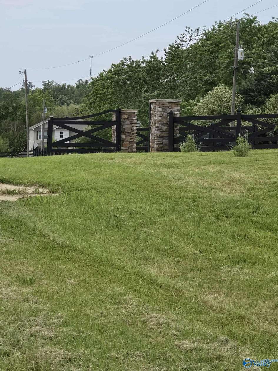 12 Acres of Land for Sale in Harvest, Alabama