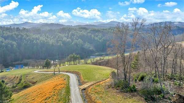 5 Acres of Residential Land for Sale in Glendale Springs, North Carolina