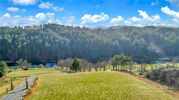 5 Acres of Land for Sale in Glendale Springs, North Carolina