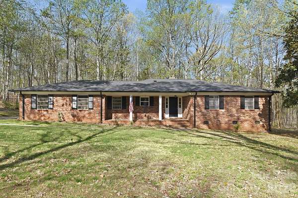 2.64 Acres of Land with Home for Sale in Charlotte, North Carolina