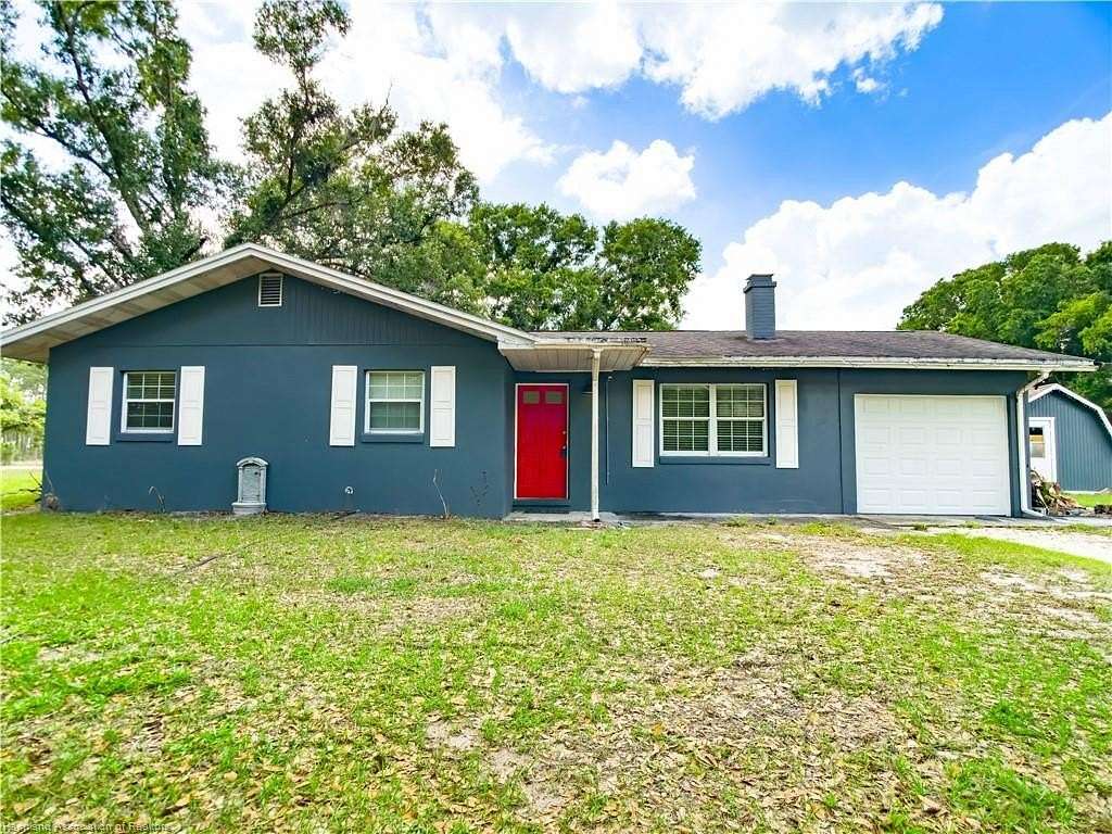 2.46 Acres of Land with Home for Sale in Sebring, Florida