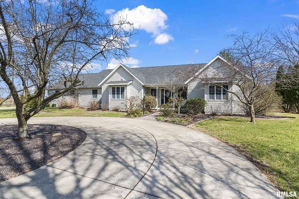 1.9 Acres of Land with Home for Sale in Springfield, Illinois