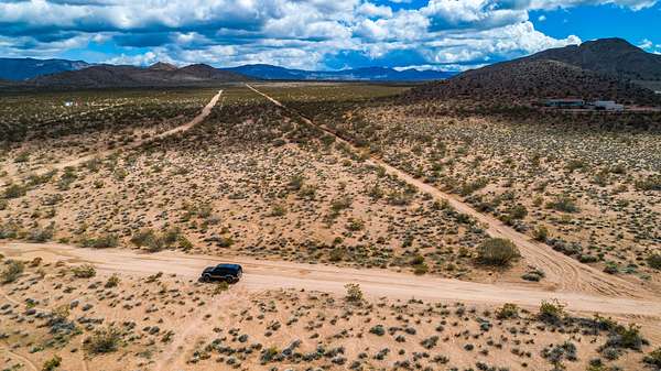 0.82 Acres of Residential Land for Sale in Kingman, Arizona