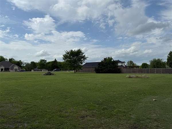 1 Acre of Residential Land for Sale in Sherman, Texas