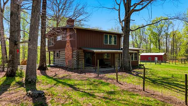 10 Acres of Land with Home for Sale in Goodlettsville, Tennessee