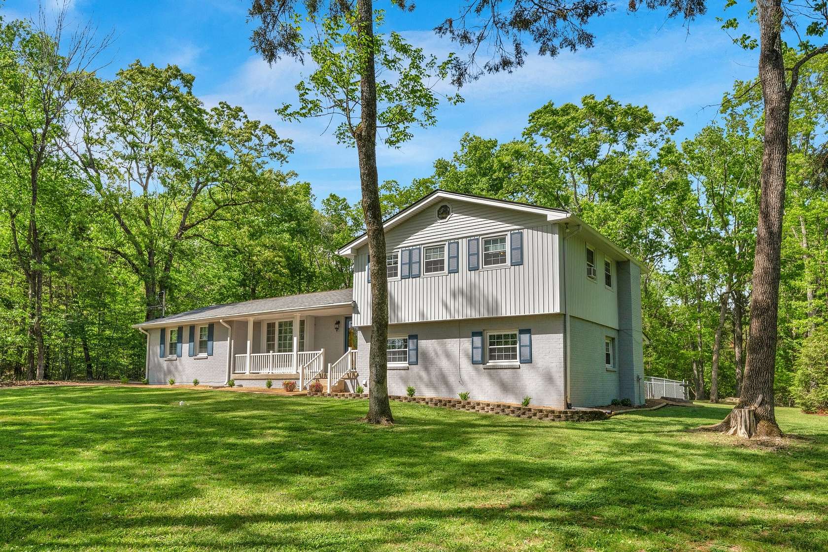 2.2 Acres of Land with Home for Sale in Lebanon, Tennessee