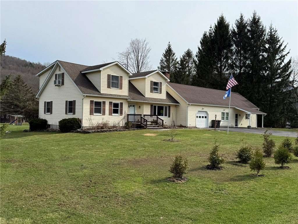 3.7 Acres of Land with Home for Sale in Roxbury, New York
