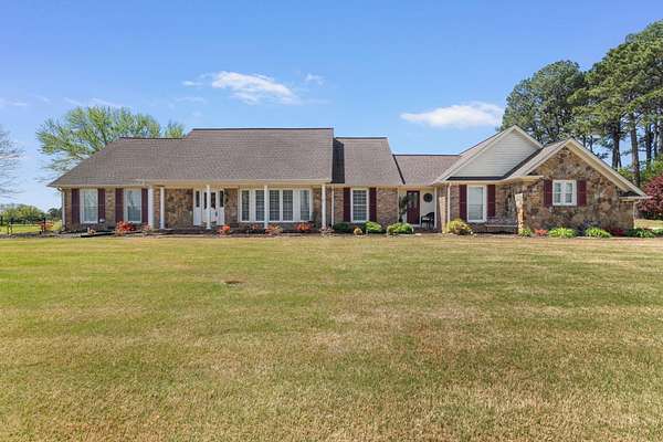 1.7 Acres of Land with Home for Sale in Muscle Shoals, Alabama