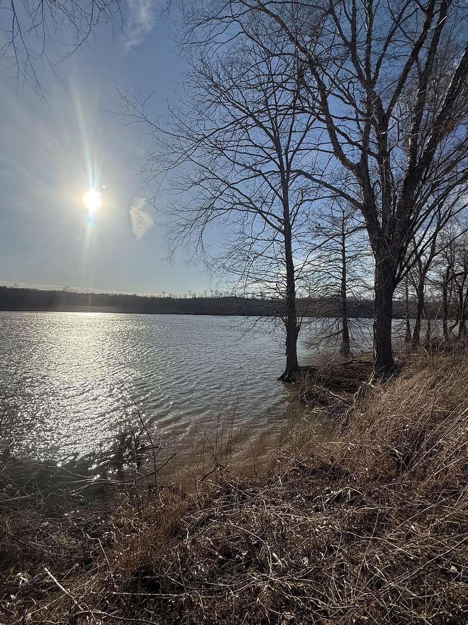 0.75 Acres of Residential Land for Sale in Clifton, Tennessee