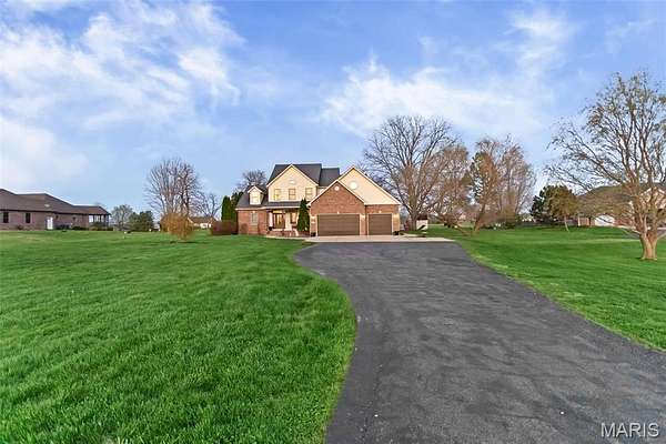 2 Acres of Land with Home for Sale in Moro, Illinois