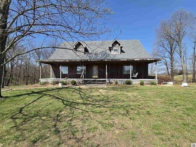 2.5 Acres of Land with Home for Sale in Clinton, Kentucky