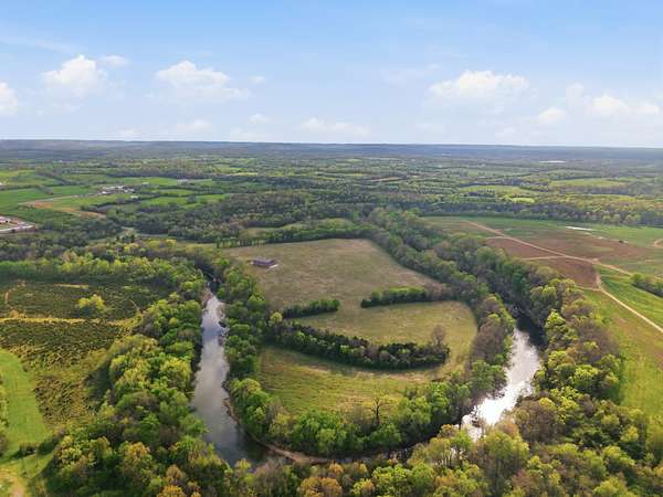 147 Acres of Land for Sale in Shelbyville, Tennessee