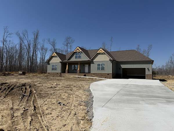 2 Acres of Land with Home for Sale in Wartrace, Tennessee