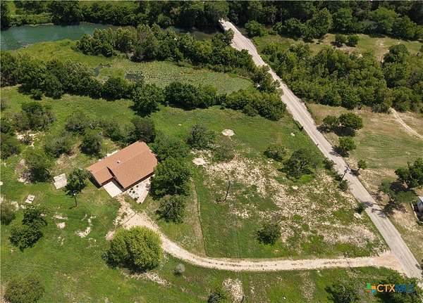 3.9 Acres of Land with Home for Sale in Martindale, Texas