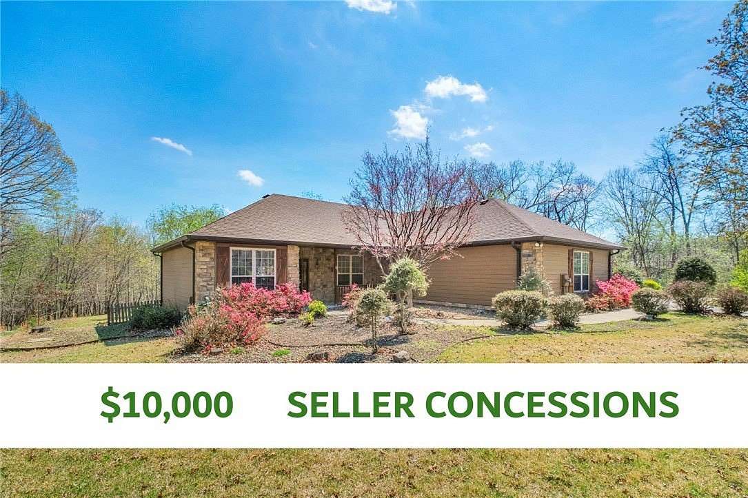 6.77 Acres of Land with Home for Sale in Bella Vista, Arkansas