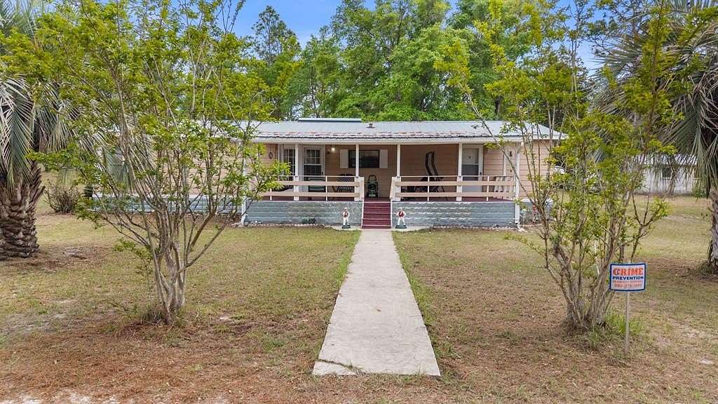 2 Acres of Land with Home for Sale in Bell, Florida