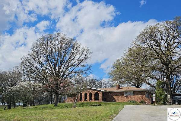 19 Acres of Land with Home for Sale in El Dorado Springs, Missouri