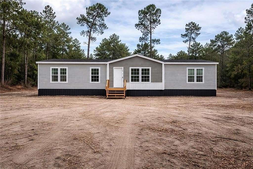 2 Acres of Land with Home for Sale in Glennville, Georgia