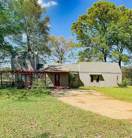 2.14 Acres of Land with Home for Sale in Waskom, Texas