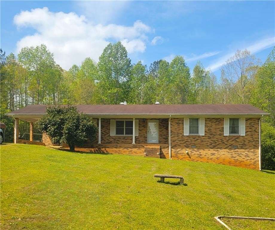 7.2 Acres of Land with Home for Sale in Valley, Alabama