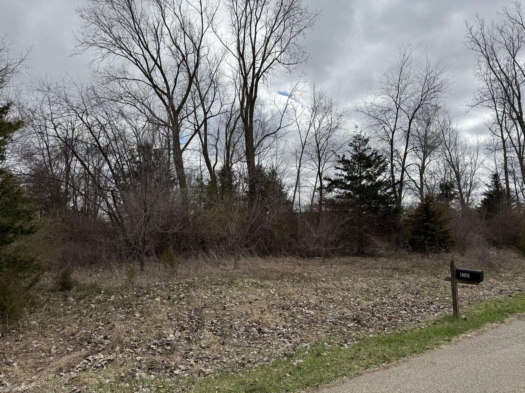 0.35 Acres of Land for Sale in Somerset, Michigan