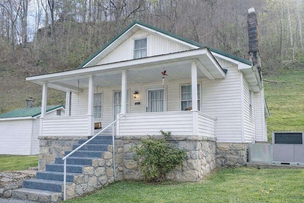 13 Acres of Recreational Land with Home for Sale in Phelps, Kentucky