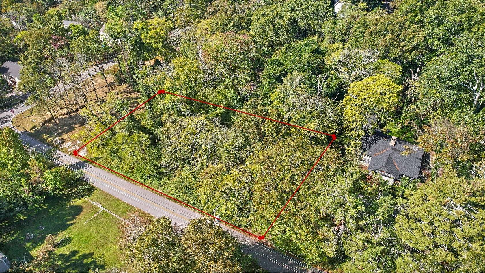 0.64 Acres of Residential Land for Sale in Lookout Mountain, Georgia