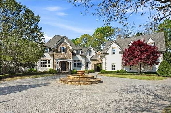 1.72 Acres of Land with Home for Sale in Atlanta, Georgia