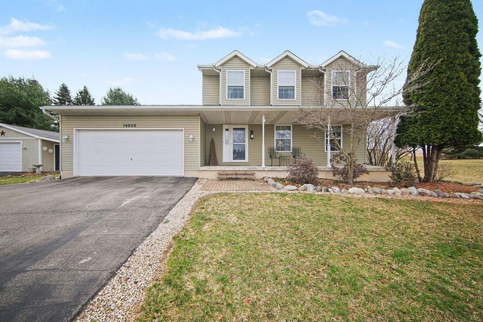 1.72 Acres of Land with Home for Sale in Manchester, Michigan