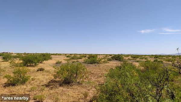 0.25 Acres of Residential Land for Sale in Douglas, Arizona