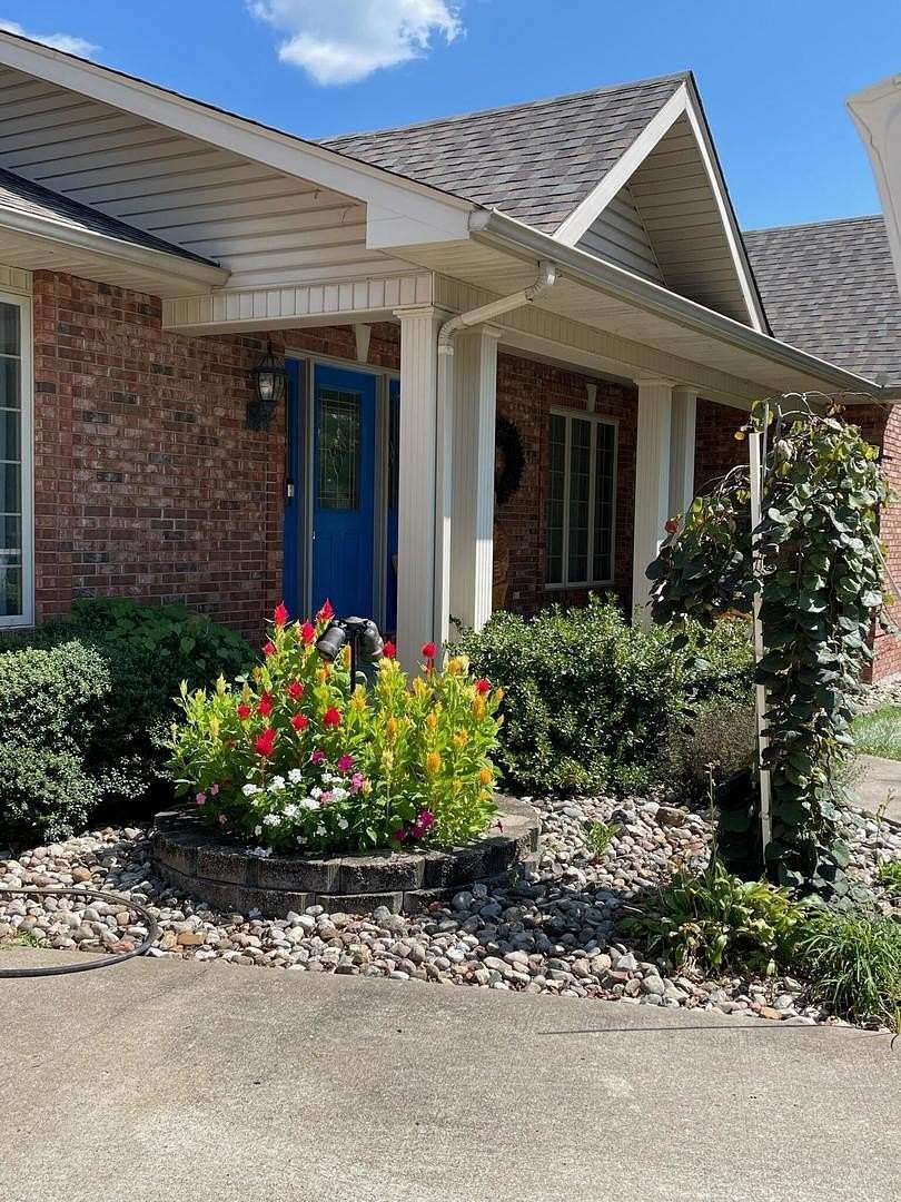 7.33 Acres of Land with Home for Sale in West Frankfort, Illinois