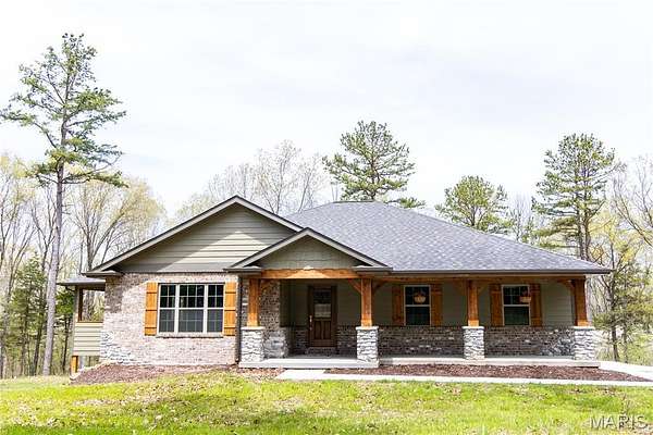 7 Acres of Improved Residential Land for Sale in Fletcher, Missouri