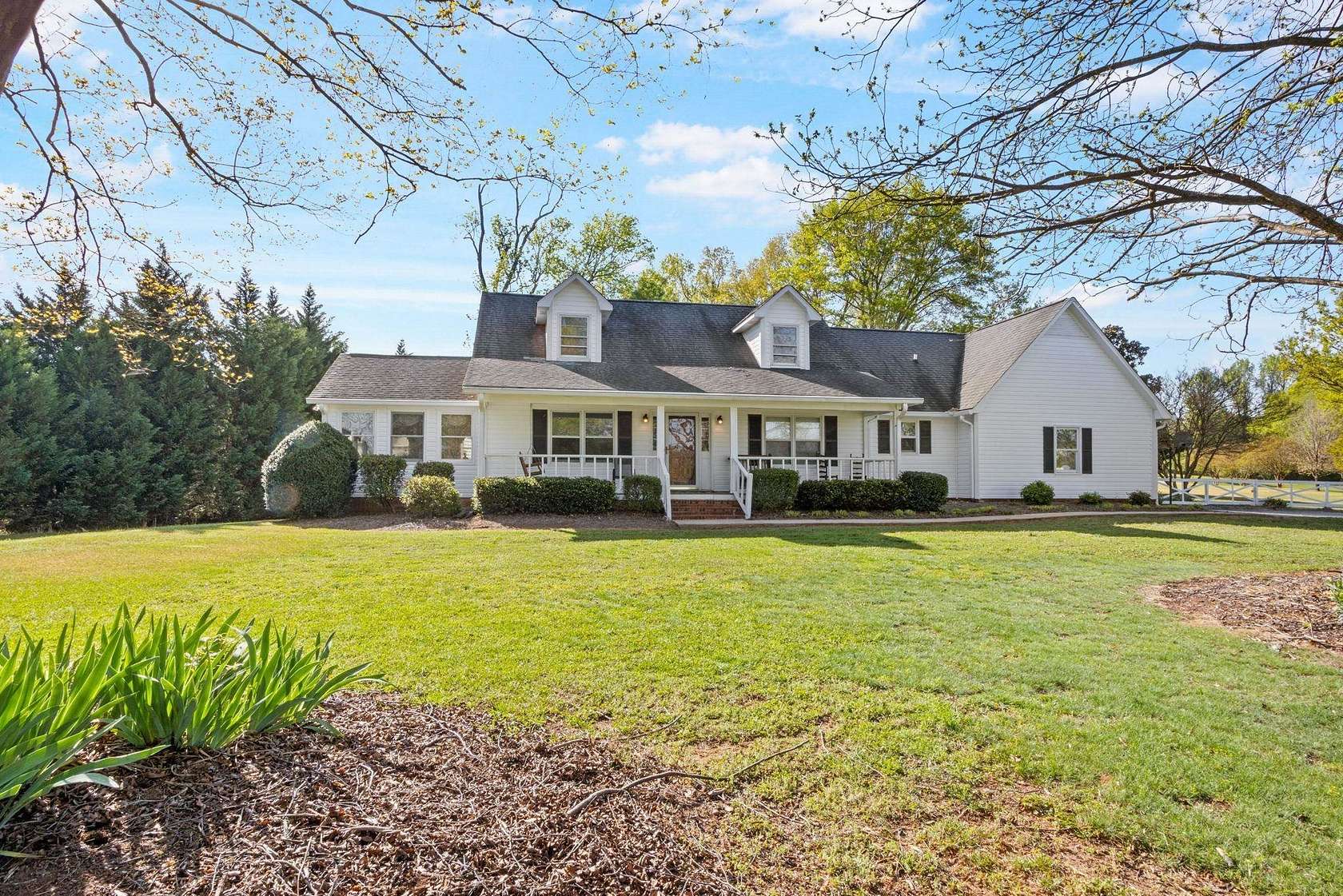 4.8 Acres of Land with Home for Sale in Spartanburg, South Carolina