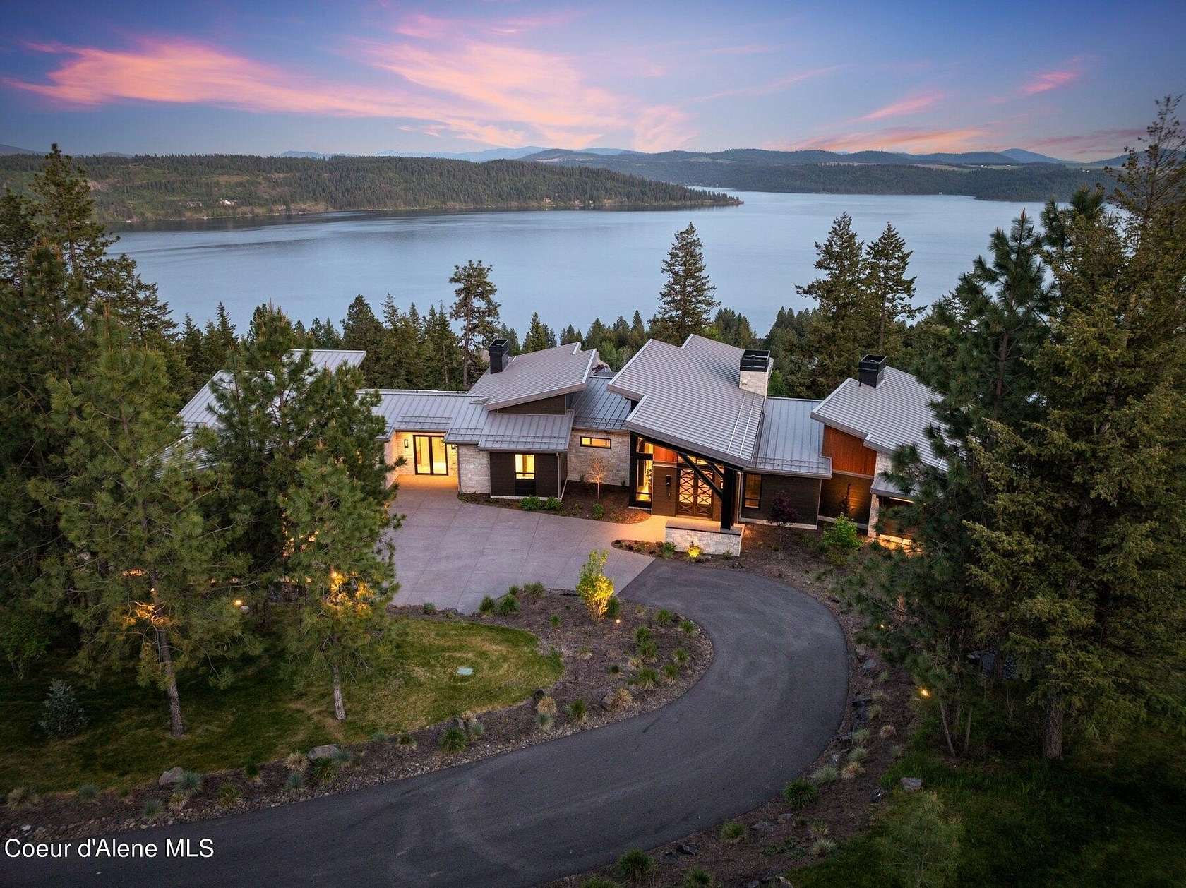 2 Acres of Land with Home for Sale in Coeur d'Alene, Idaho
