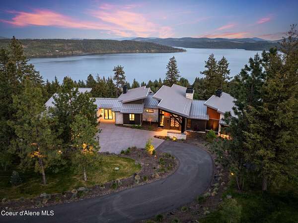 2 Acres of Land with Home for Sale in Coeur d'Alene, Idaho